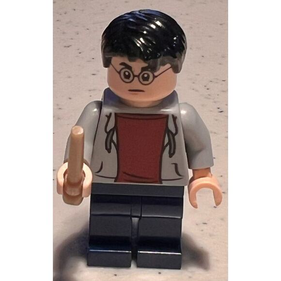 Lego MiniFigure - Harry Potter Minifigure-75980 Attack on the Burrow - Picture 2 of 4